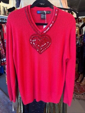 IB Diffusion Women's Fuchsia Sequin Heart V-Neck Sweater